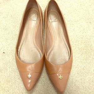 Tory Burch nude flats